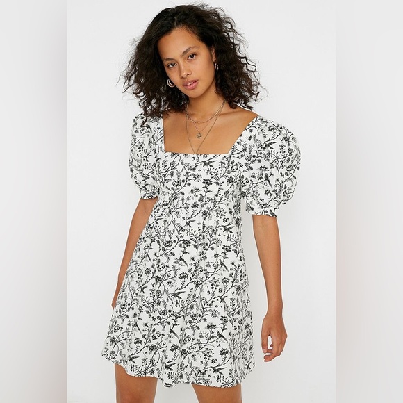 Laura Ashley x Urban Outfitters - Penelope Toile Dress - Picture 5 of 5